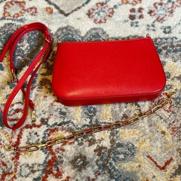 NEW Coccinelle Italian leather shoulder bag pochette Red w/ GHW - Picture 3 of 7
